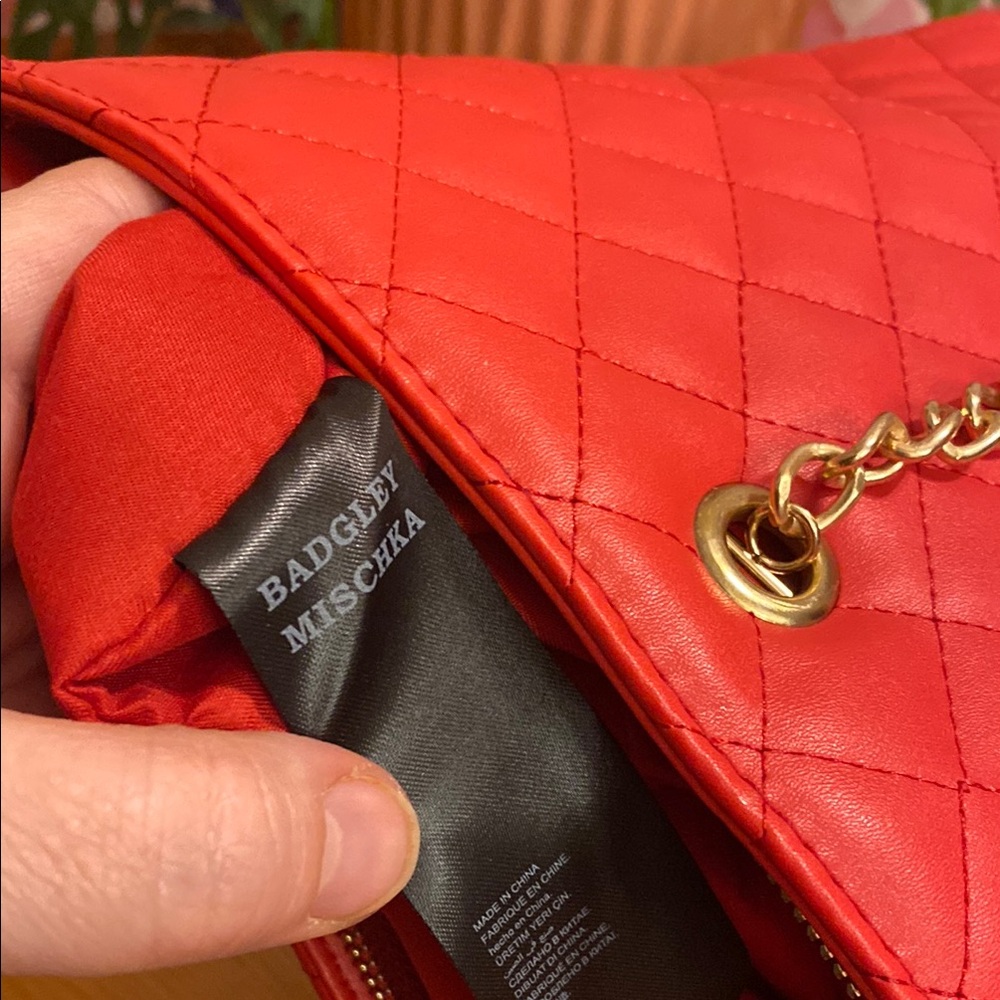 Badgley Mischka Red Quilted Chain Strap Shoulder Bag - Picture 8 of 11